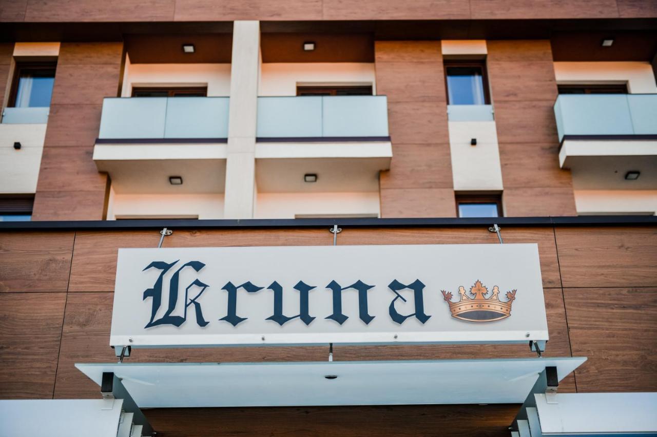 Zlatna Kruna Μπάνια Λούκα Εξωτερικό φωτογραφία